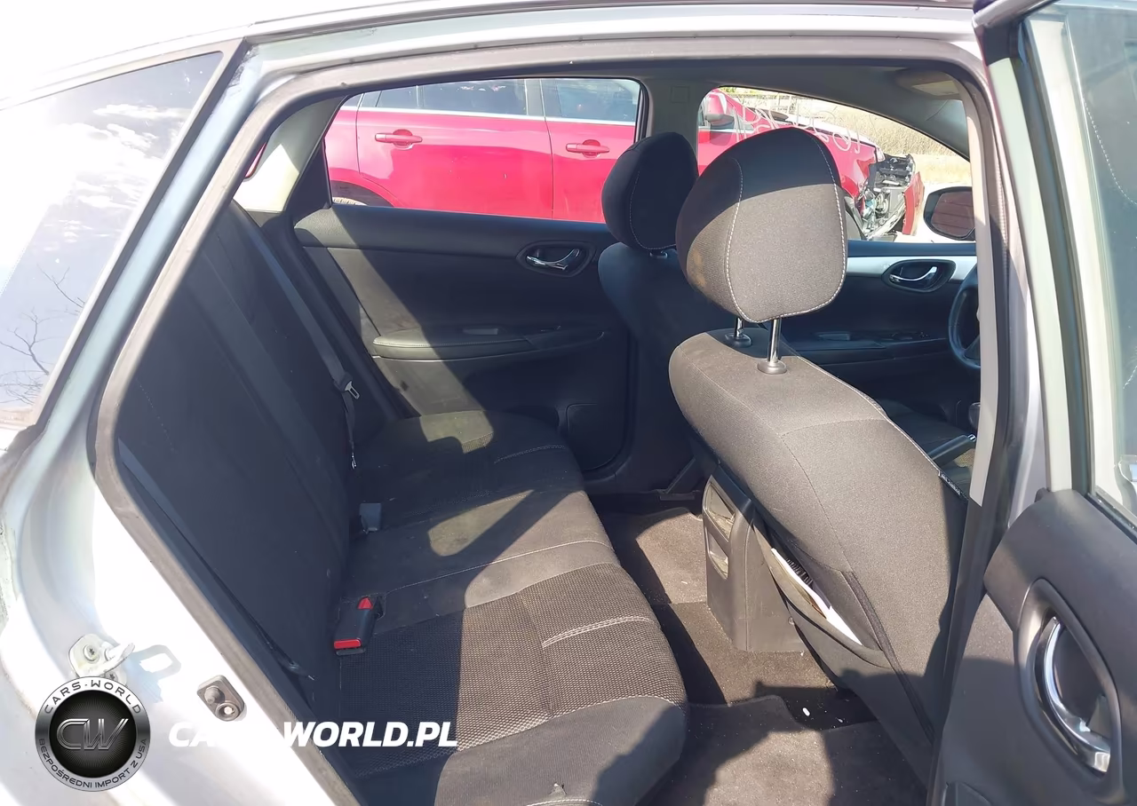 2018 Nissan Sentra S VIN:3N1AB7AP7JY279749 - 8
