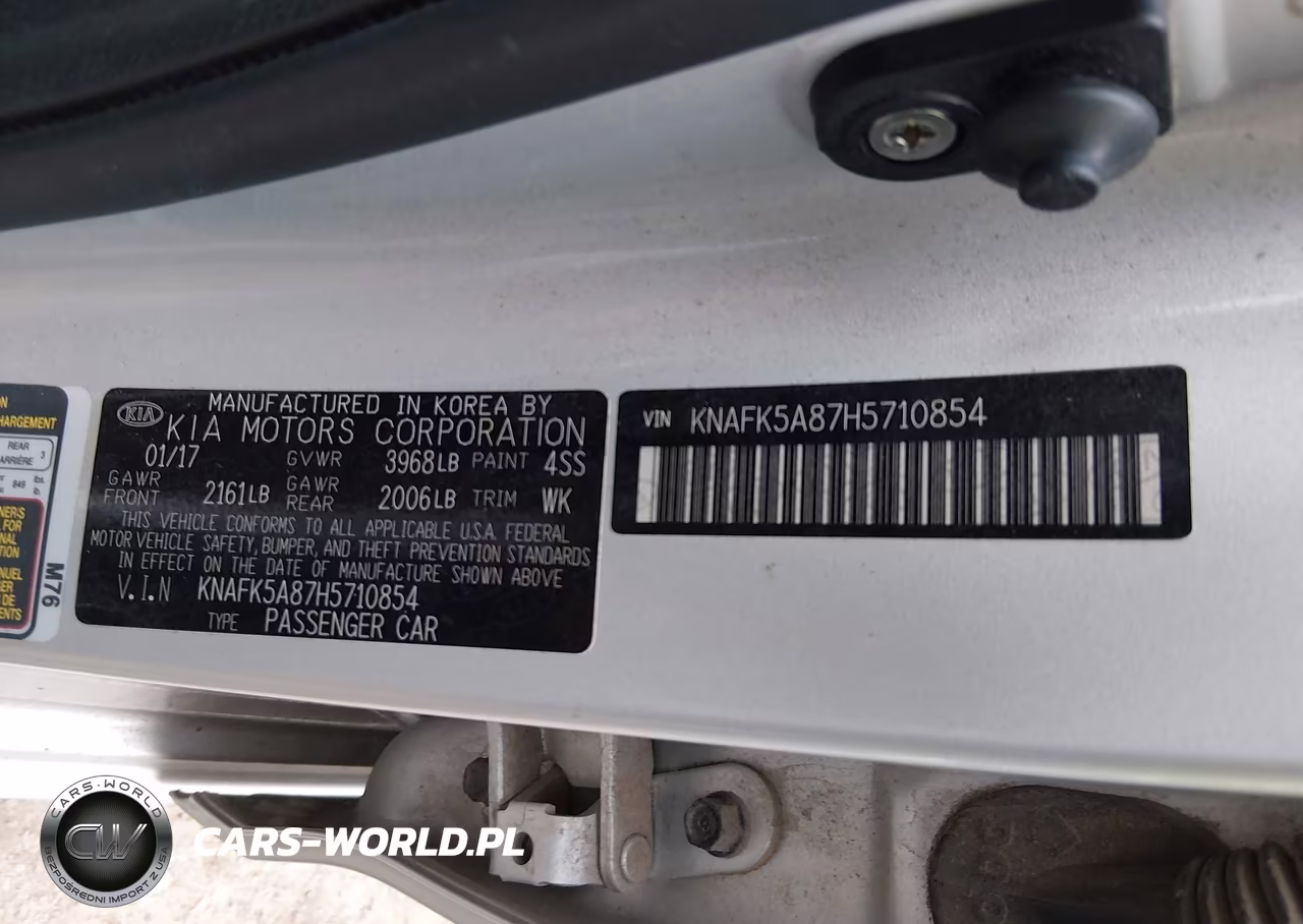 2017 Kia Forte Lx VIN:KNAFK5A87H5710854 - 9