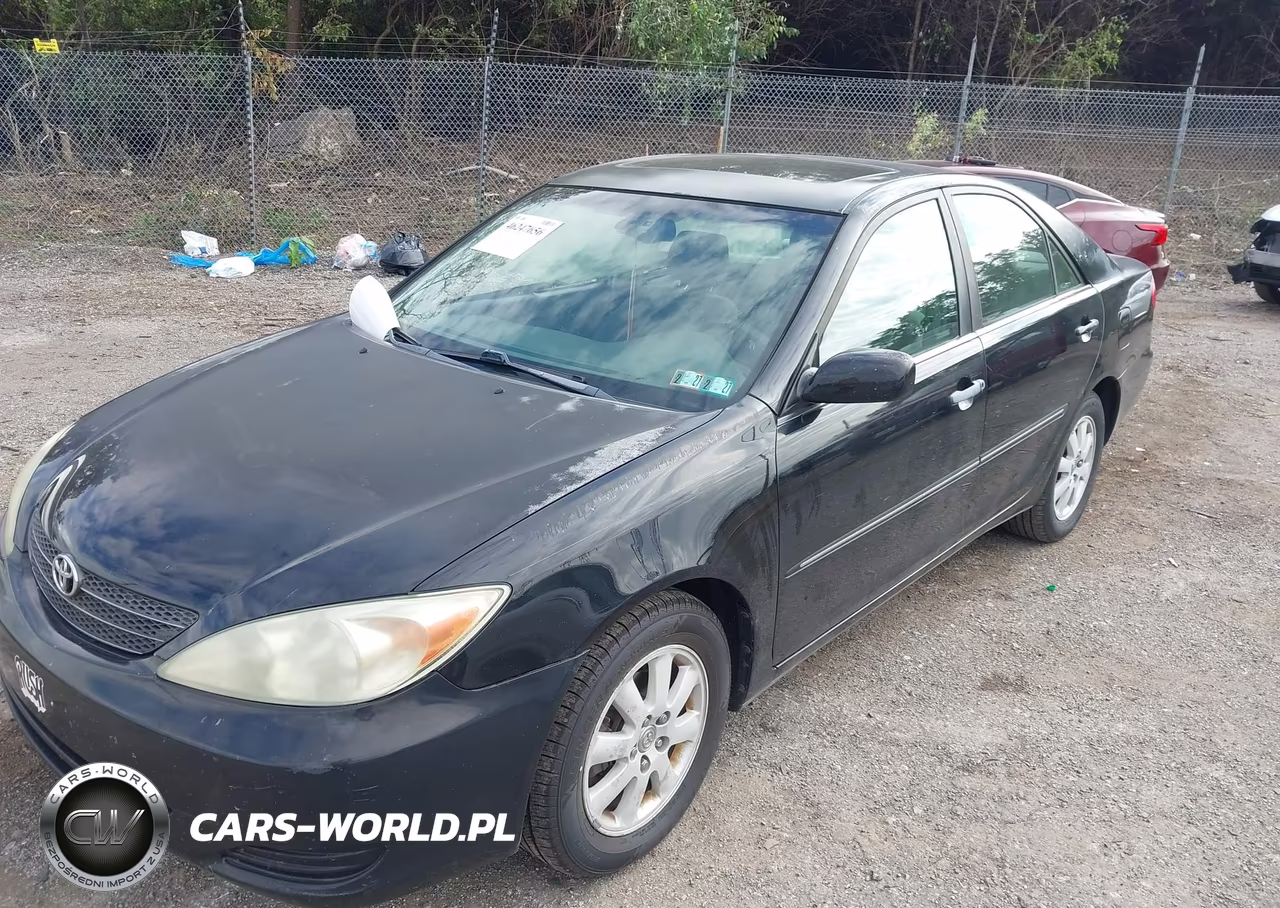 2002 Toyota Camry Xle VIN:4T1BE30K02U045931 - 12