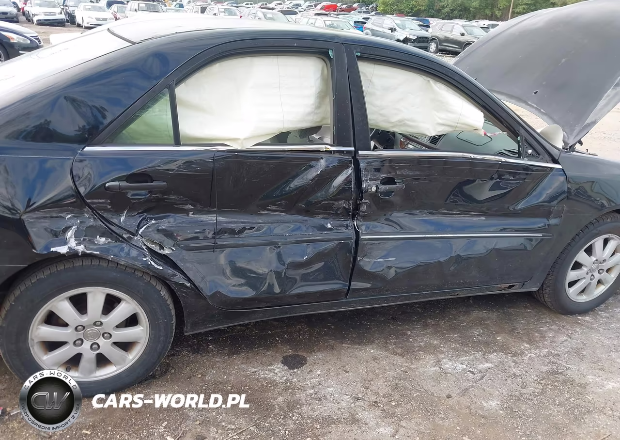 2002 Toyota Camry Xle VIN:4T1BE30K02U045931 - 6
