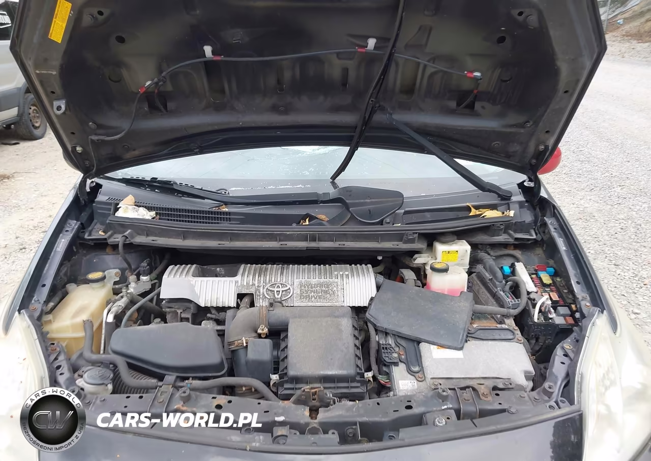 2011 Toyota Prius Four VIN:JTDKN3DU3B0319243 - 10