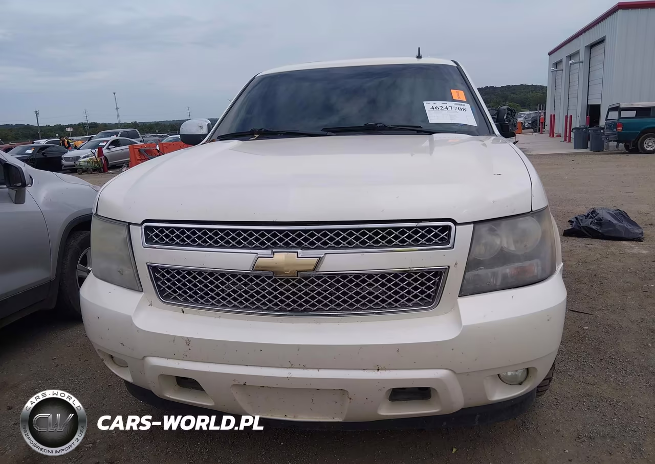 2011 Chevrolet Suburban 1500 Ltz VIN:1GNSCKE03BR361703 - 12