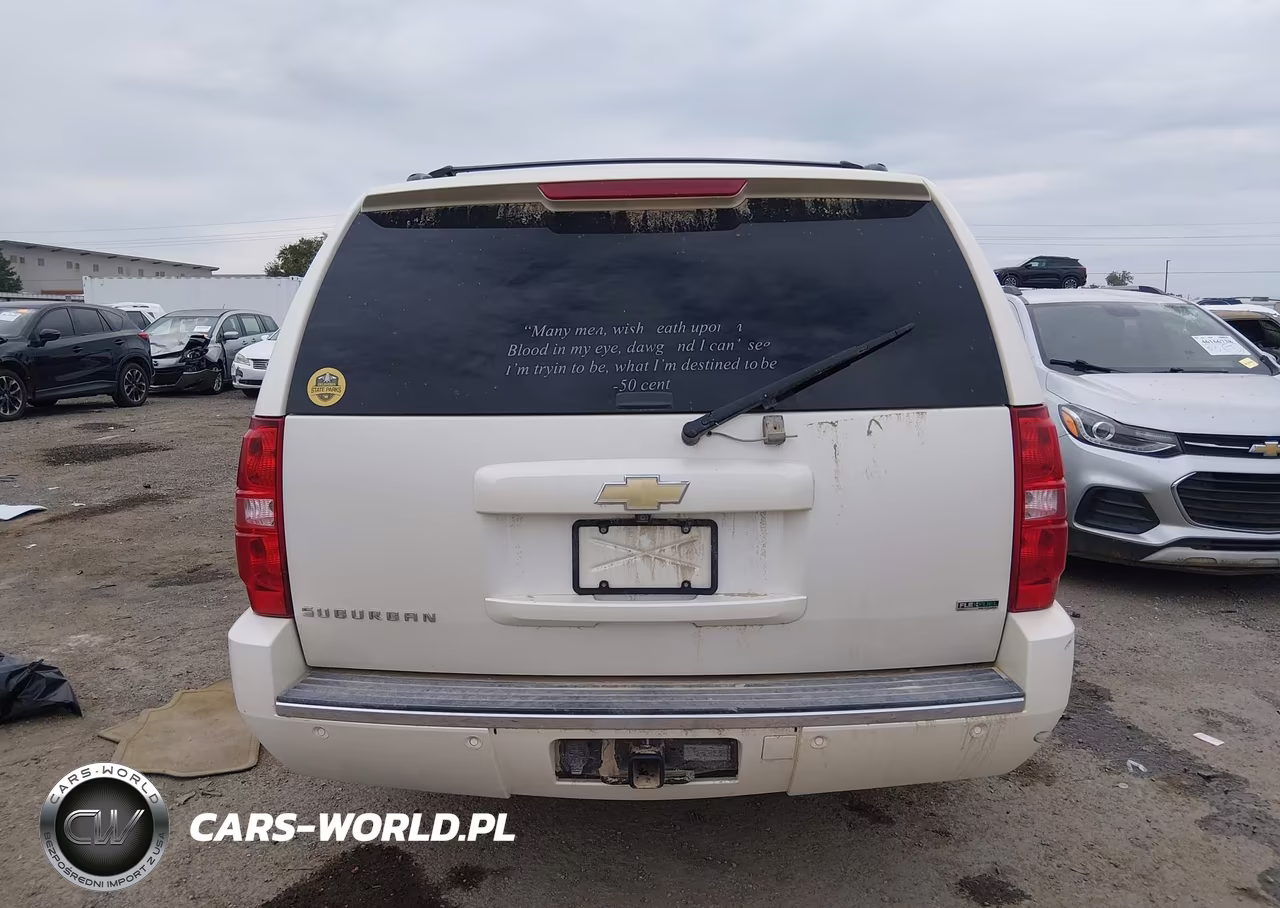2011 Chevrolet Suburban 1500 Ltz VIN:1GNSCKE03BR361703 - 16