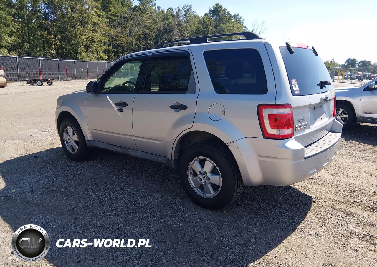 2009 Ford Escape Xlt VIN:1FMCU03G69KA26612 - 3