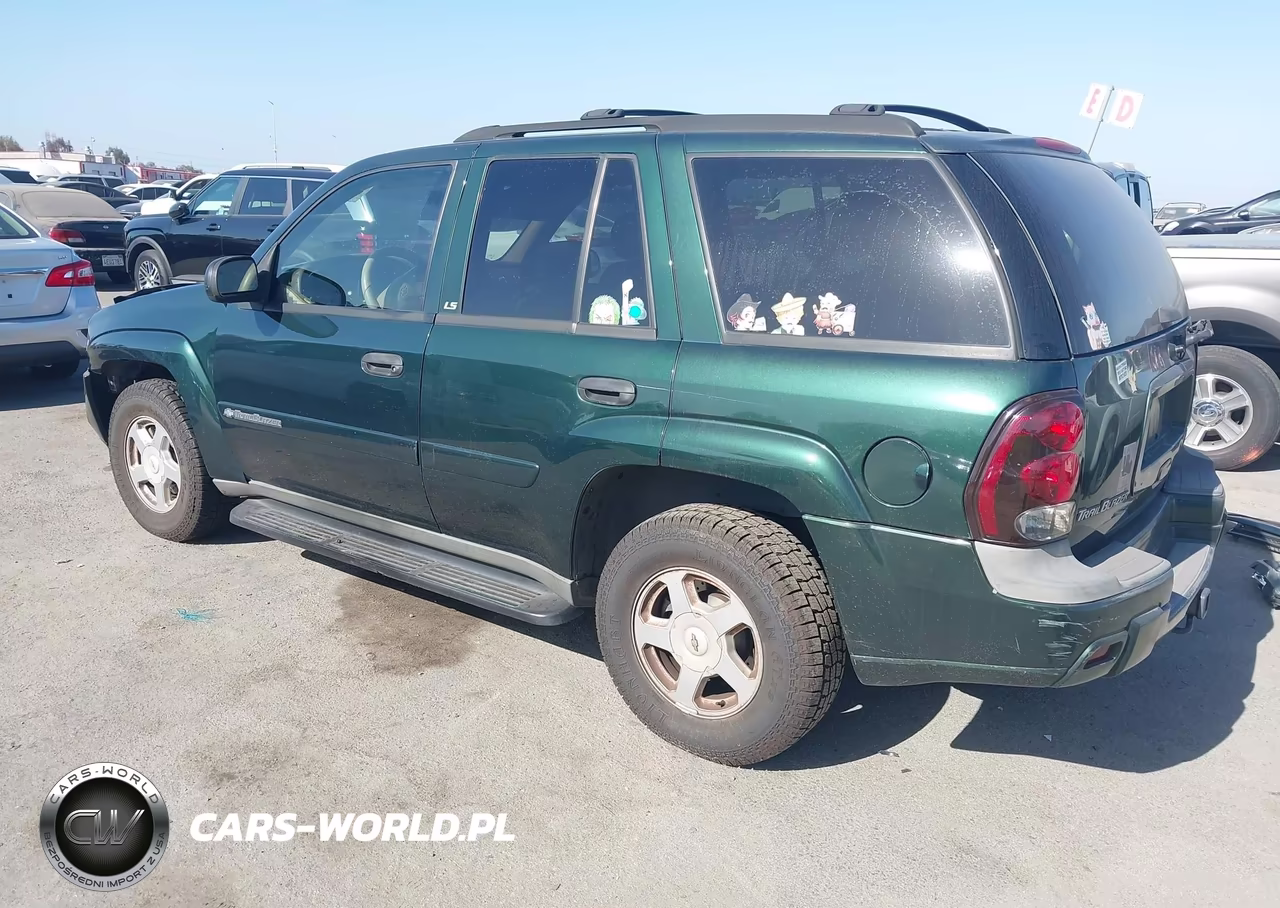 2002 Chevrolet Trailblazer Ls VIN:1GNDT13S022379592 - 3