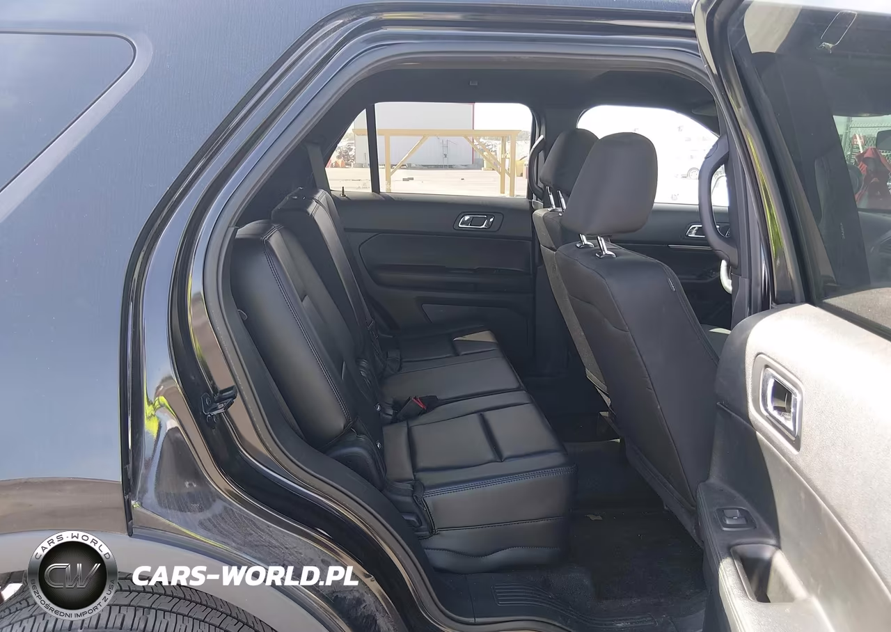 2017 Ford Utility Police Interceptor VIN:1FM5K8AR6HGE14037 - 8