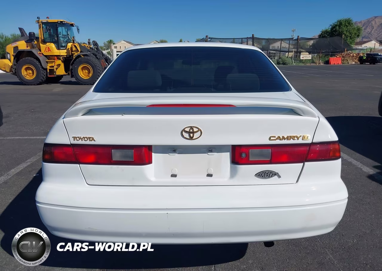 1998 Toyota Camry Le VIN:JT2BG28K1W0119599 - 17