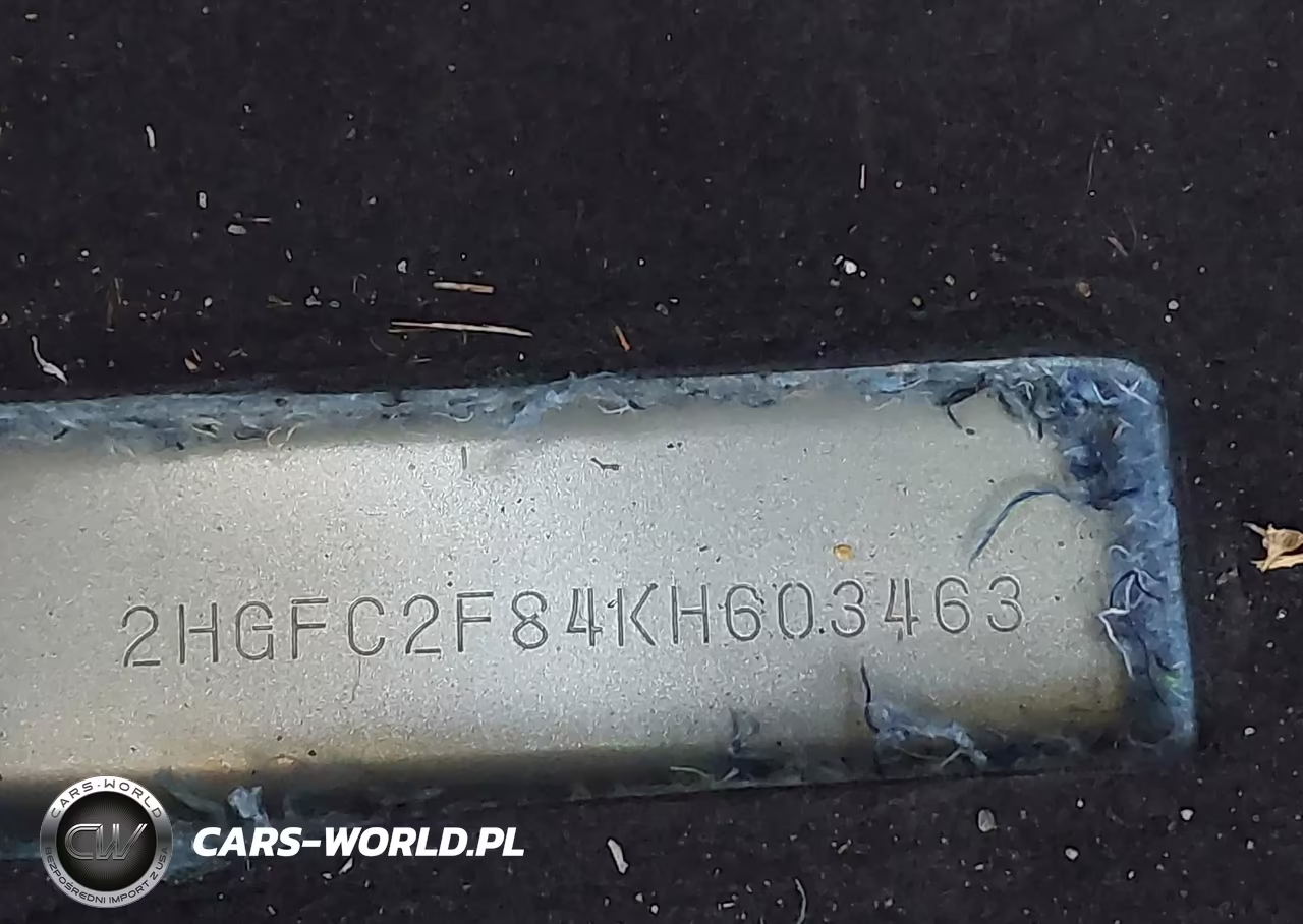 2019 Honda Civic Sport VIN:2HGFC2F84KH603463 - 9