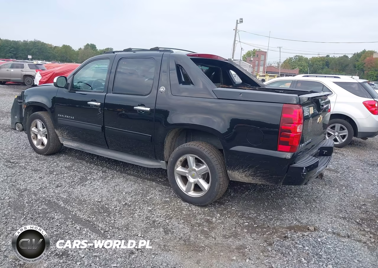 2013 Chevrolet Avalanche Lt VIN:3GNTKFE74DG349526 - 3