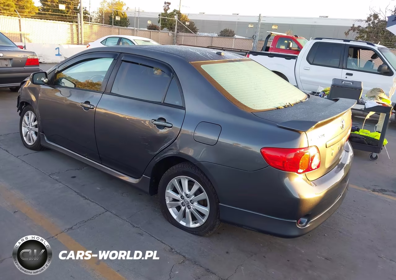 2010 Toyota Corolla S VIN:2T1BU4EE0AC510221 - 3