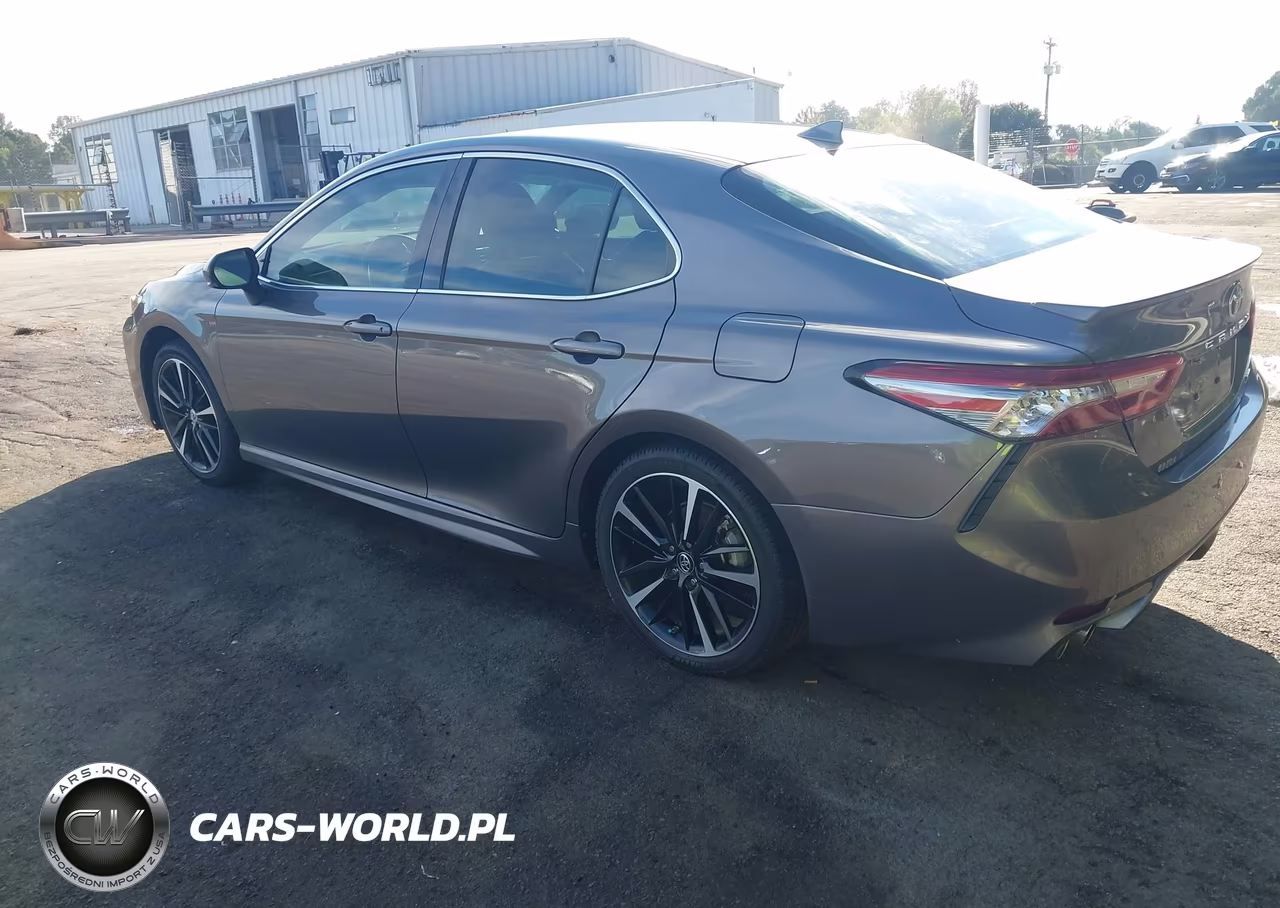 2019 Toyota Camry Xse VIN:4T1B61HK9KU772278 - 3