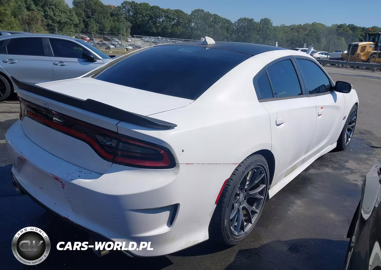 2016 Dodge Charger Srt 392 VIN:2C3CDXEJ7GH301998 - 4