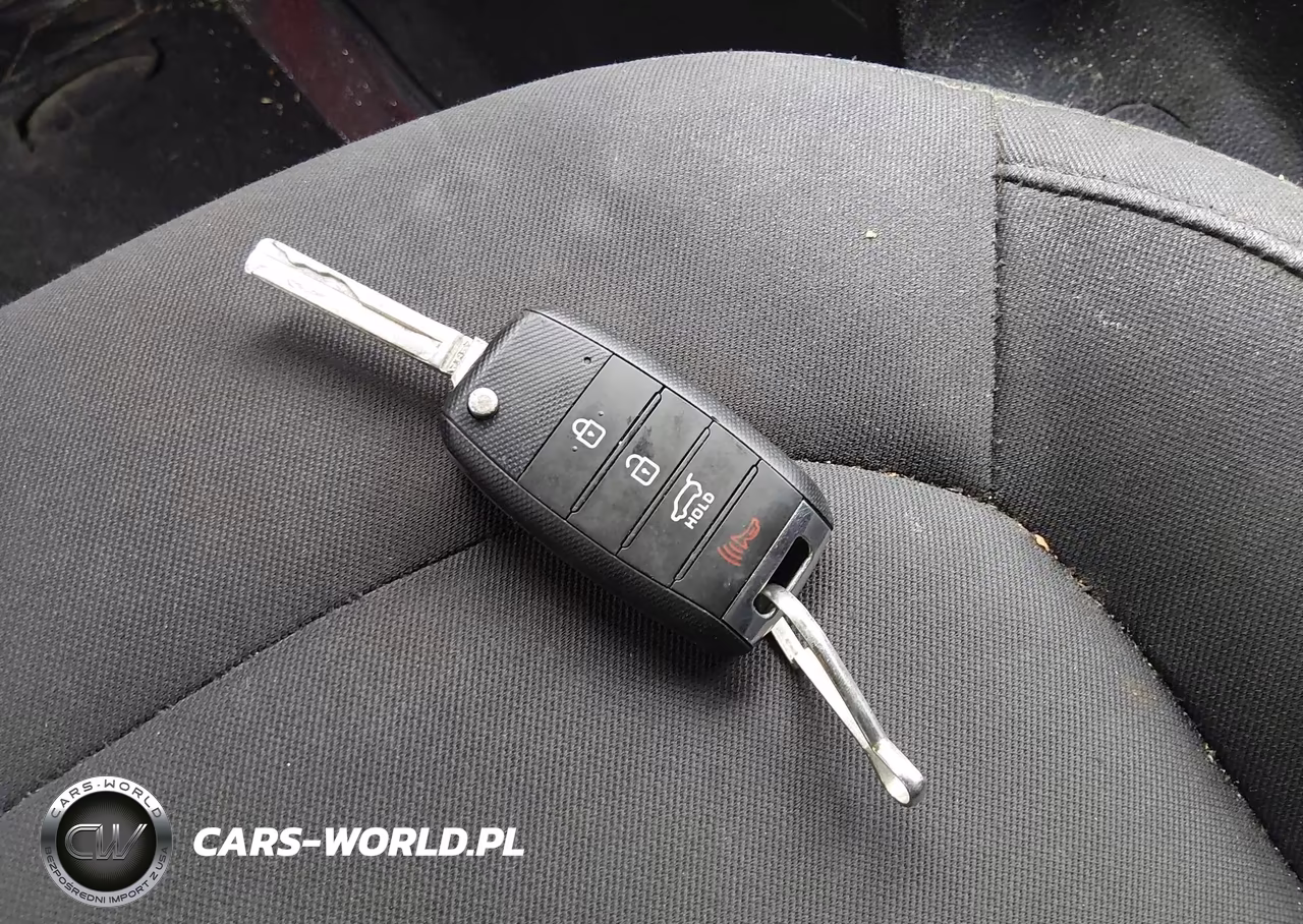 2015 Kia Soul VIN:KNDJN2A24F7129974 - 11
