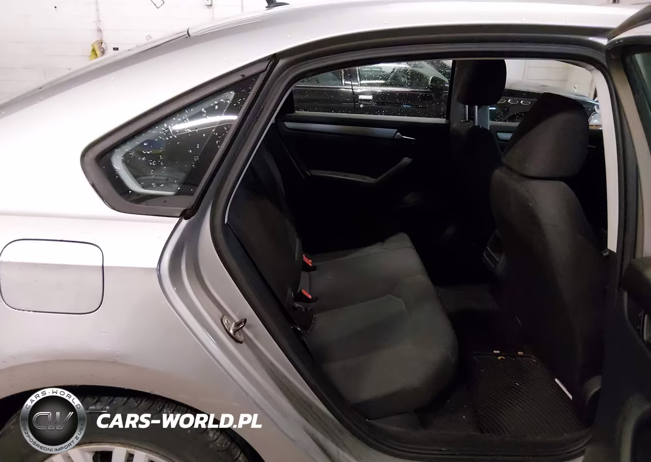 2014 Volkswagen Passat 1.8T S VIN:1VWAS7A31EC069735 - 8