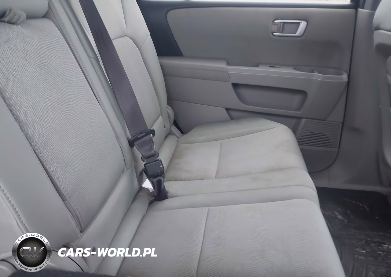 2011 Honda Pilot Lx VIN:5FNYF4H23BB507588 - 8