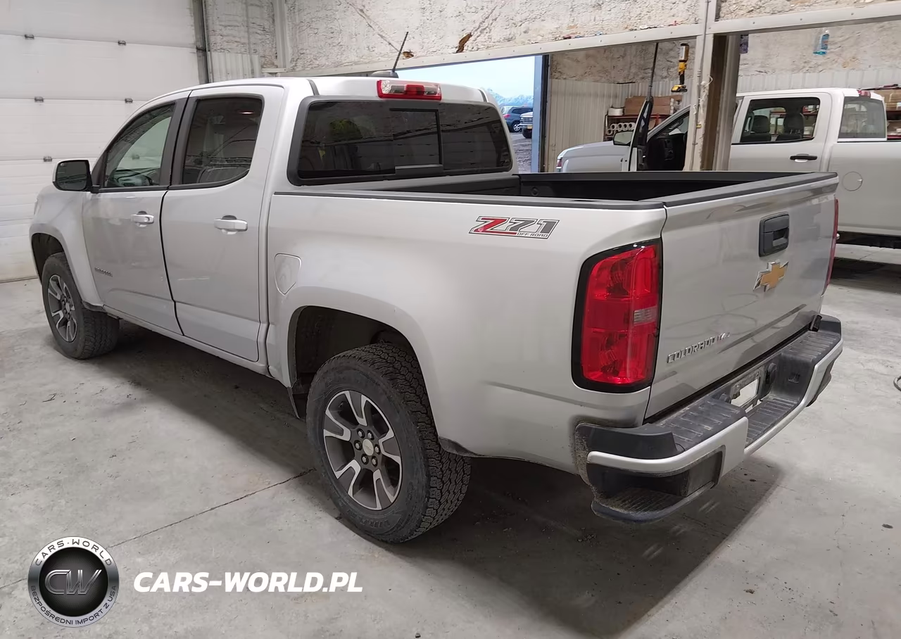 2017 Chevrolet Colorado Z71 VIN:1GCGTDEN4H1264135 - 3