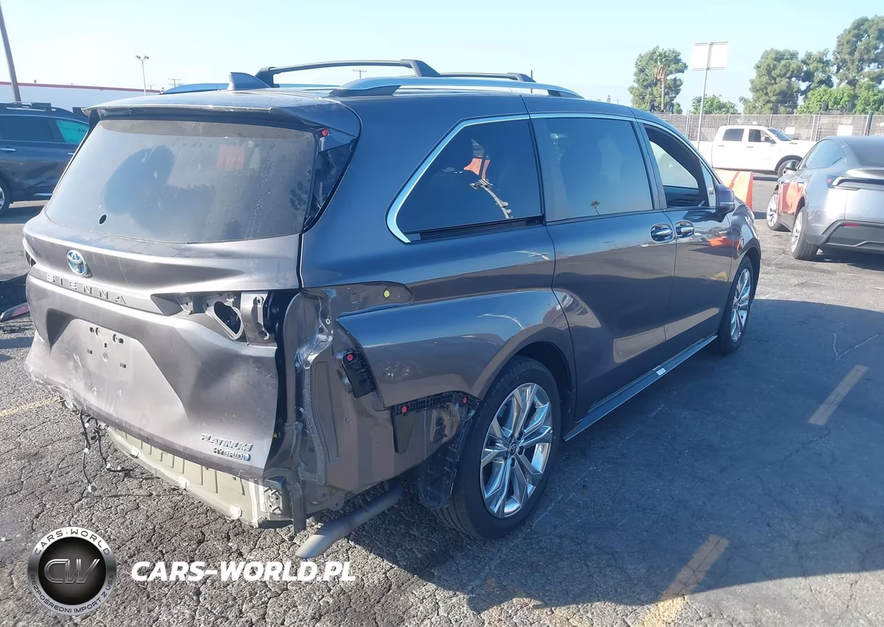2023 Toyota Sienna Platinum VIN:5TDERKECXPS177981 - 4