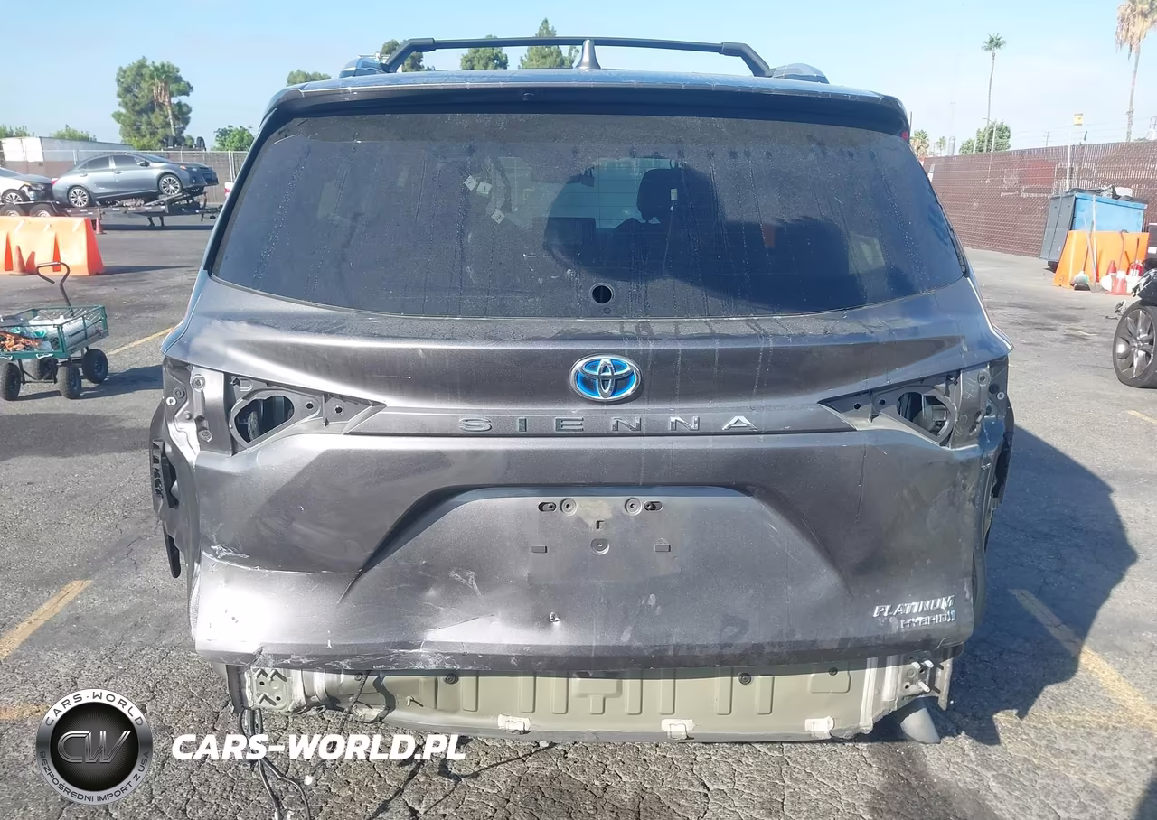 2023 Toyota Sienna Platinum VIN:5TDERKECXPS177981 - 6