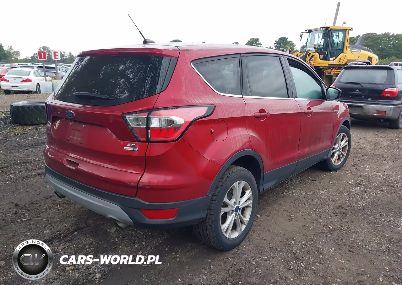 2017 Ford Escape Se VIN:1FMCU9G91HUD33396 - 4