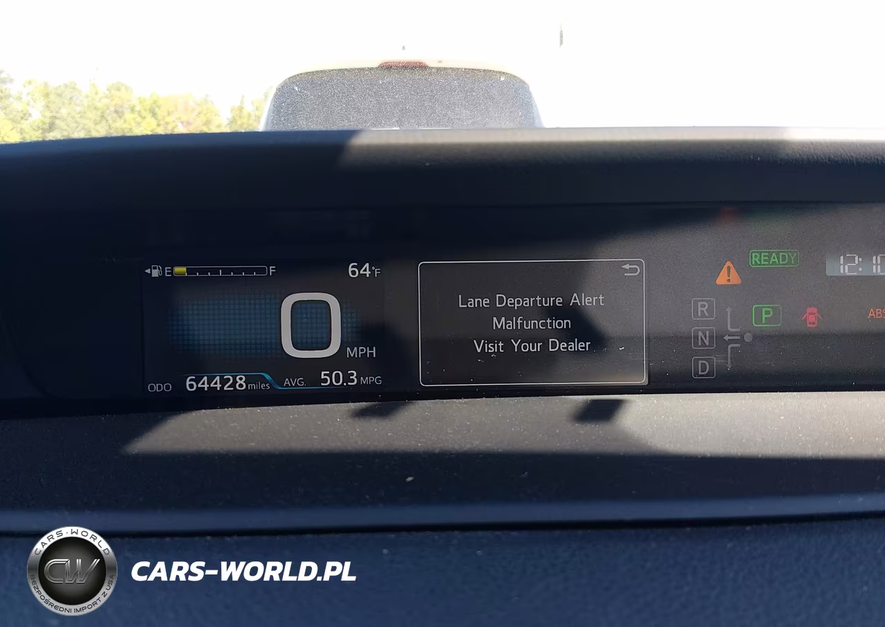 2018 Toyota Prius Two VIN:JTDKBRFU2J3589103 - 7