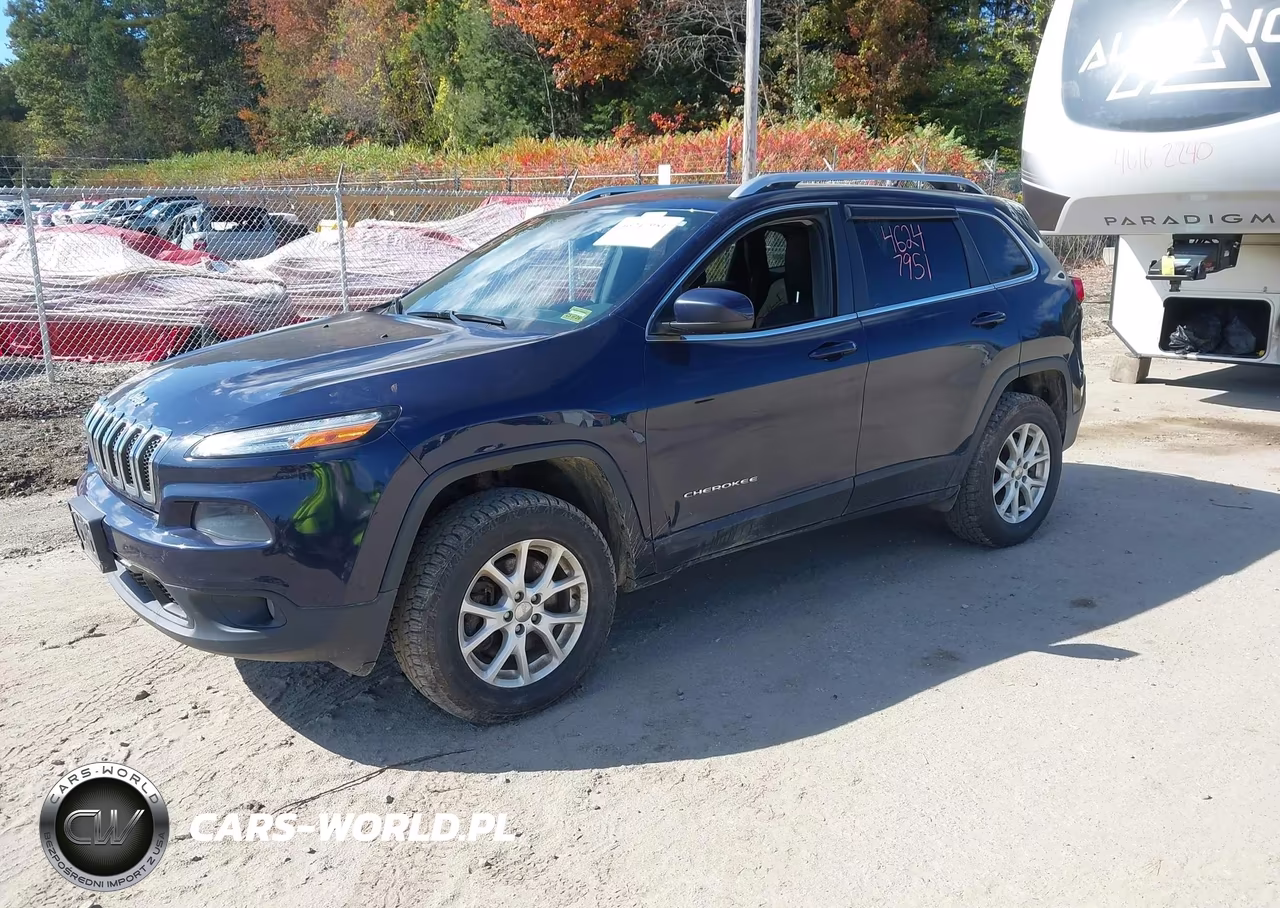 2015 Jeep Cherokee Latitude VIN:1C4PJMCB3FW755391 - 2