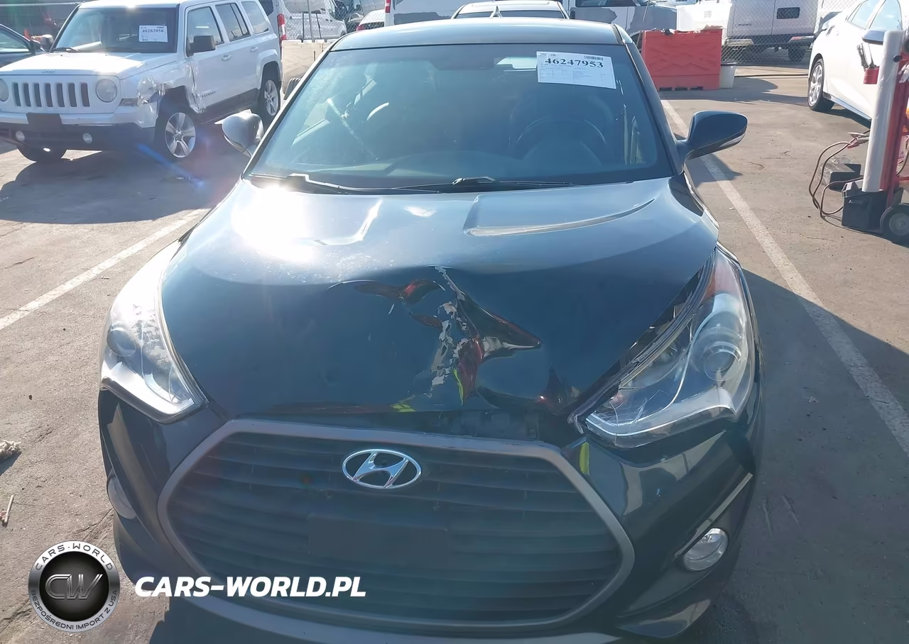 2016 Hyundai Veloster Turbo VIN:KMHTC6AE5GU281566 - 12