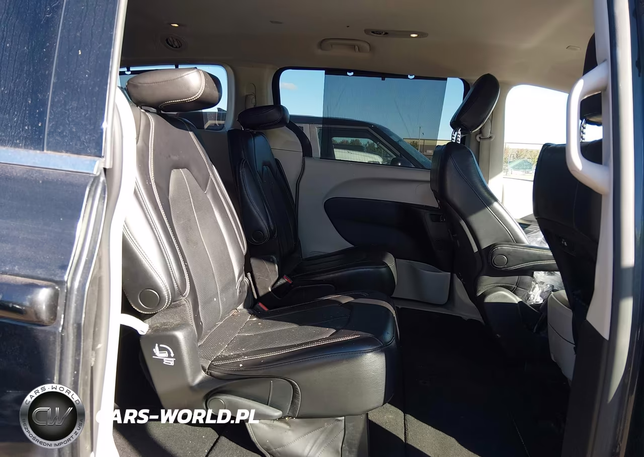 2022 Chrysler Pacifica Touring L VIN:2C4RC1BG2NR132690 - 8