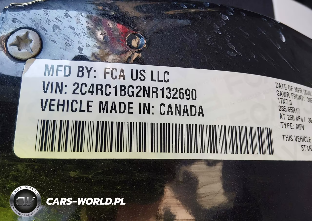 2022 Chrysler Pacifica Touring L VIN:2C4RC1BG2NR132690 - 9