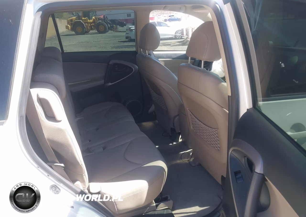 2008 Toyota Rav4 Limited V6 VIN:JTMZK31V485018772 - 8