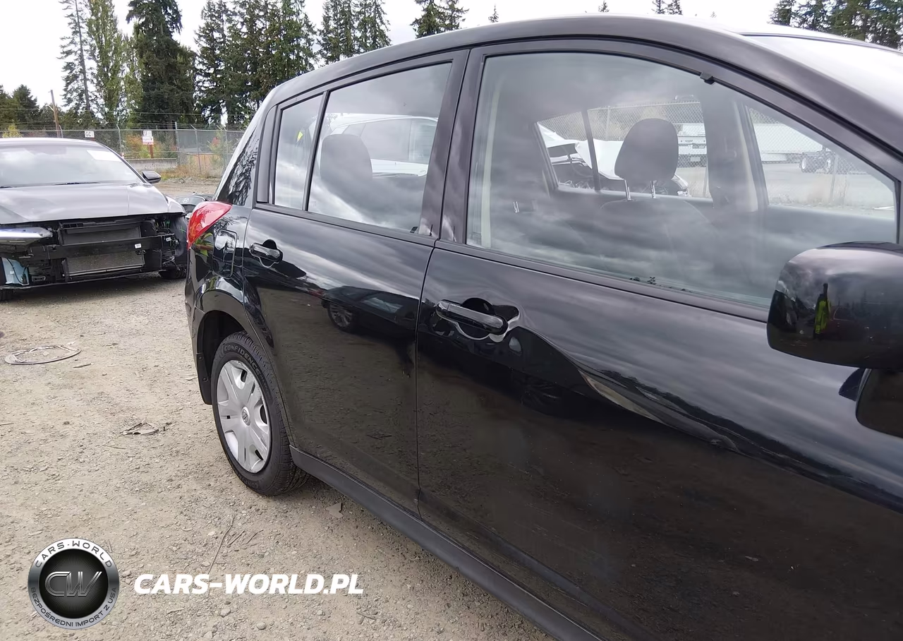 2011 Nissan Versa 1.8S VIN:3N1BC1CP2BL487354 - 6