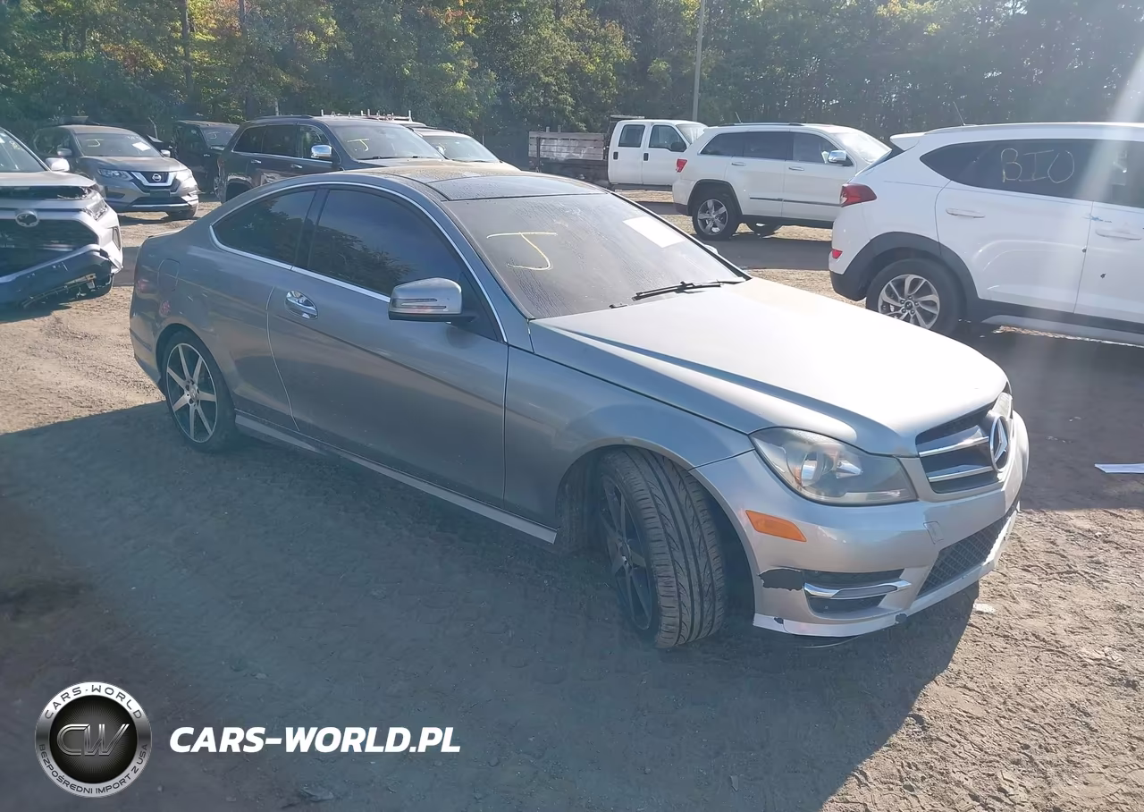 2015 Mercedes-Benz C 250 – zdjęcie 1 z 16
