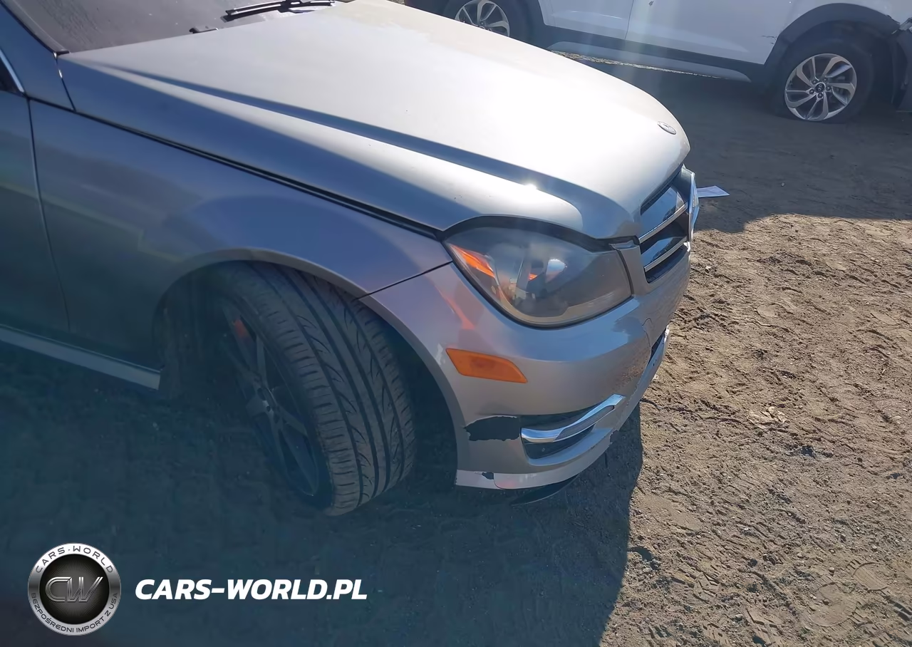 2015 Mercedes-Benz C 250 VIN:WDDGJ4HB0FG415446 - 6