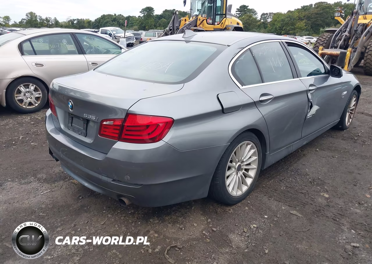 2011 BMW 535I xDrive VIN:WBAFU7C56BDU55040 - 4
