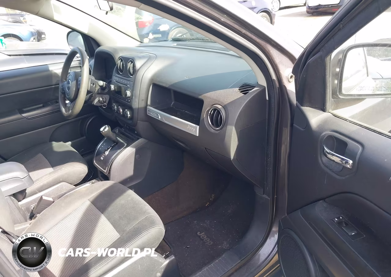2015 Jeep Compass Sport VIN:1C4NJDBB1FD317120 - 5