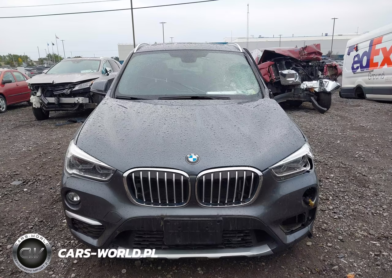 2018 BMW X1 xDrive28I VIN:WBXHT3C30J5F88882 - 13