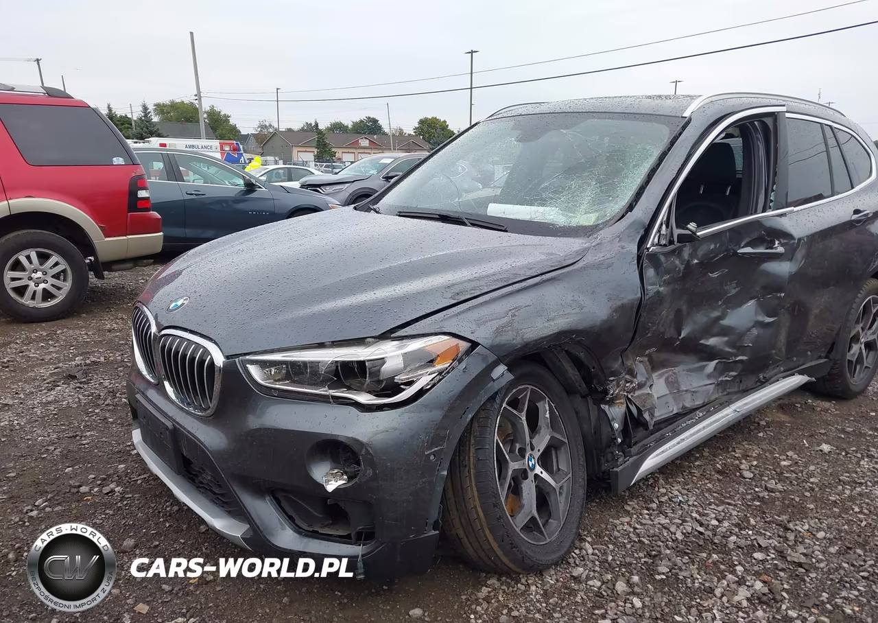2018 BMW X1 xDrive28I VIN:WBXHT3C30J5F88882 - 6