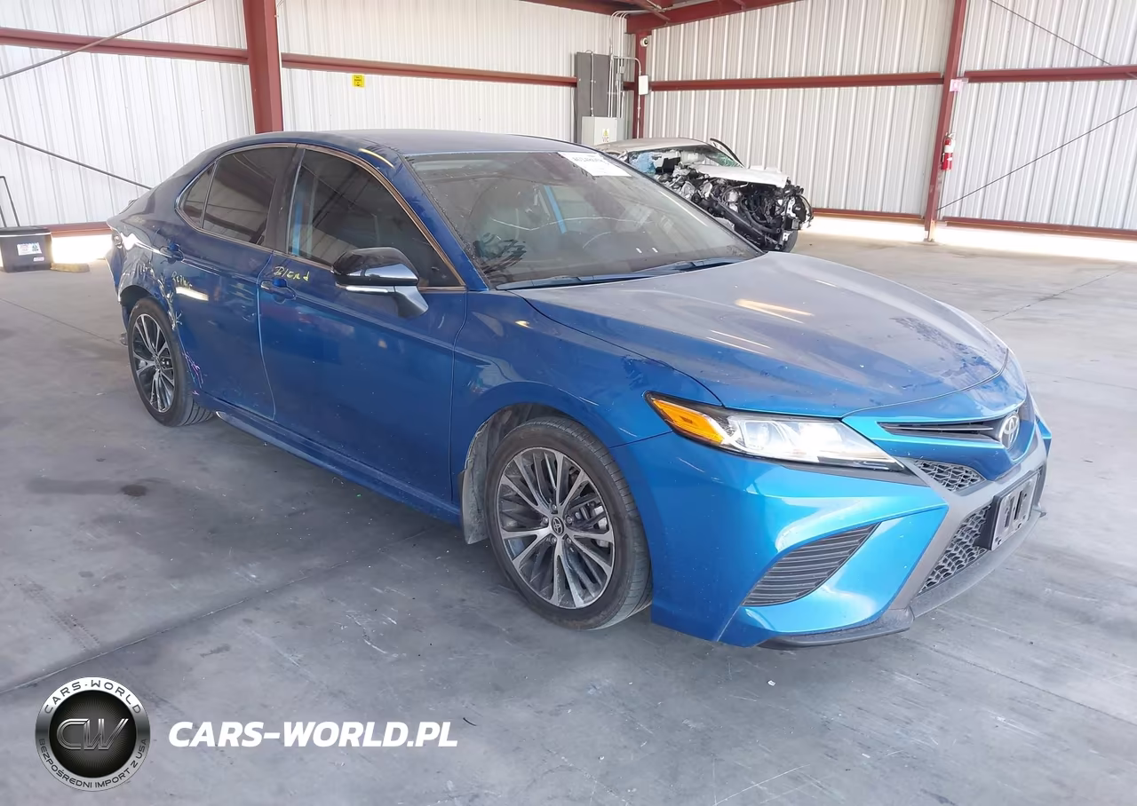 2020 Toyota Camry Se