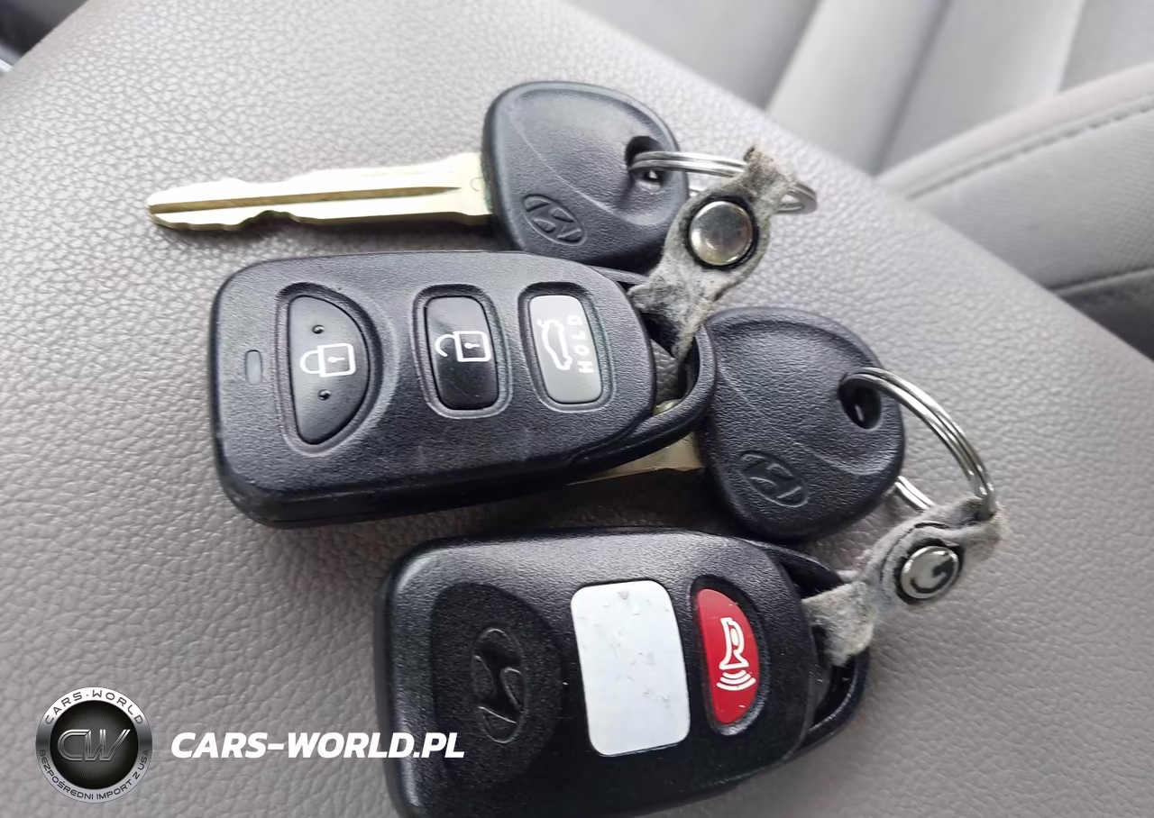 2018 Hyundai Elantra Sel VIN:5NPD84LF6JH249165 - 11