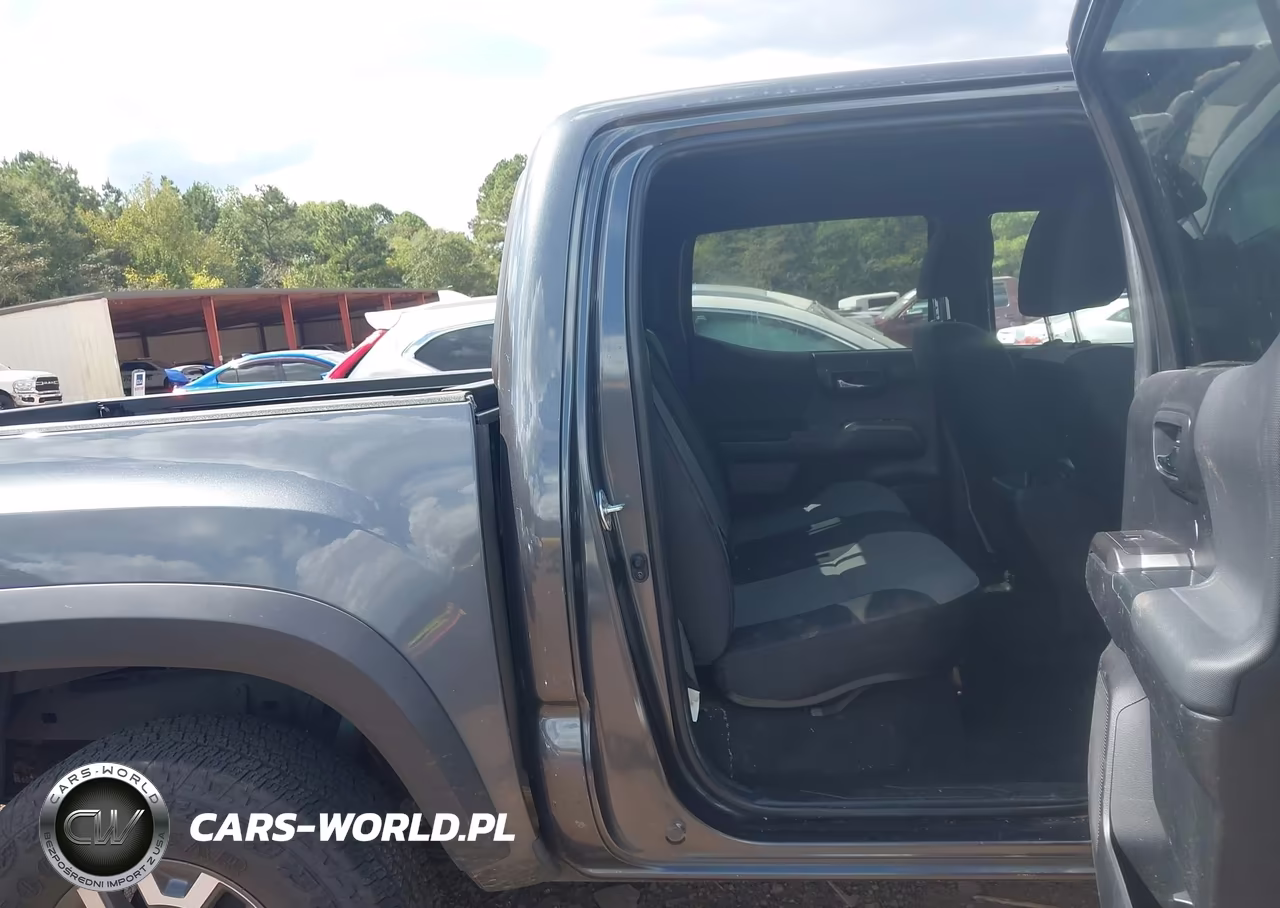 2023 Toyota Tacoma Trd Off Road VIN:3TMCZ5AN8PM562293 - 8