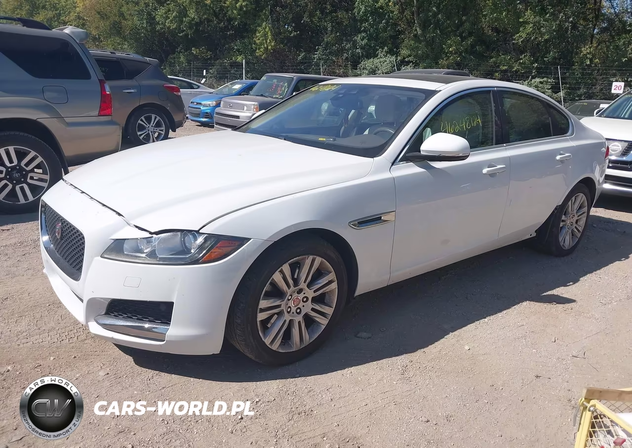 2016 Jaguar Xf 35T Premium VIN:SAJBD4BV3GCY21682 - 2