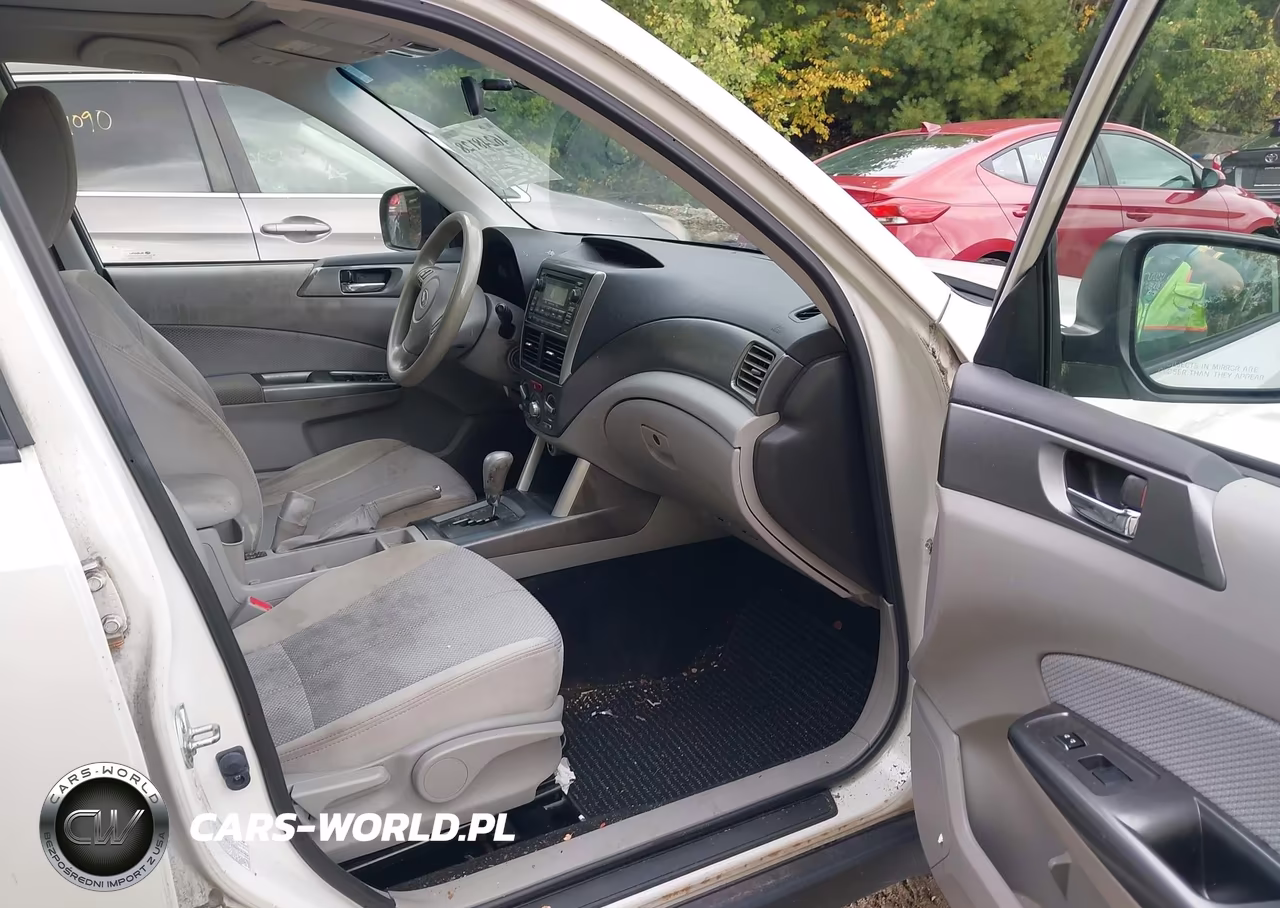 2012 Subaru Forester 2.5X Premium VIN:JF2SHADC4CH416443 - 5
