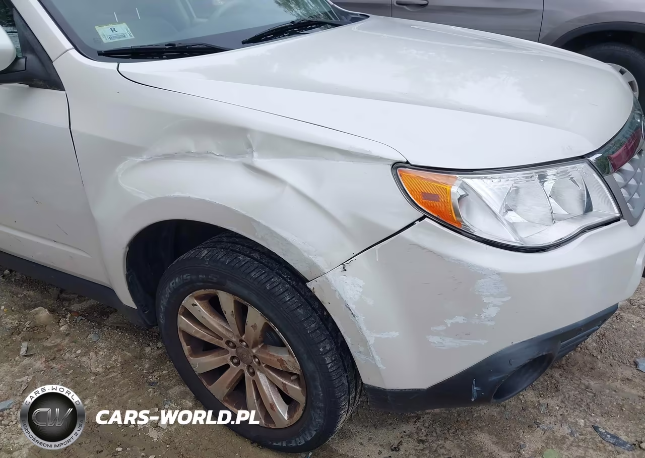 2012 Subaru Forester 2.5X Premium VIN:JF2SHADC4CH416443 - 6