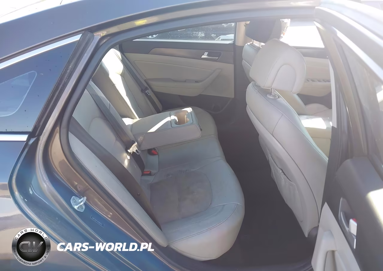 2017 Hyundai Sonata Sport VIN:5NPE34AF1HH584575 - 8