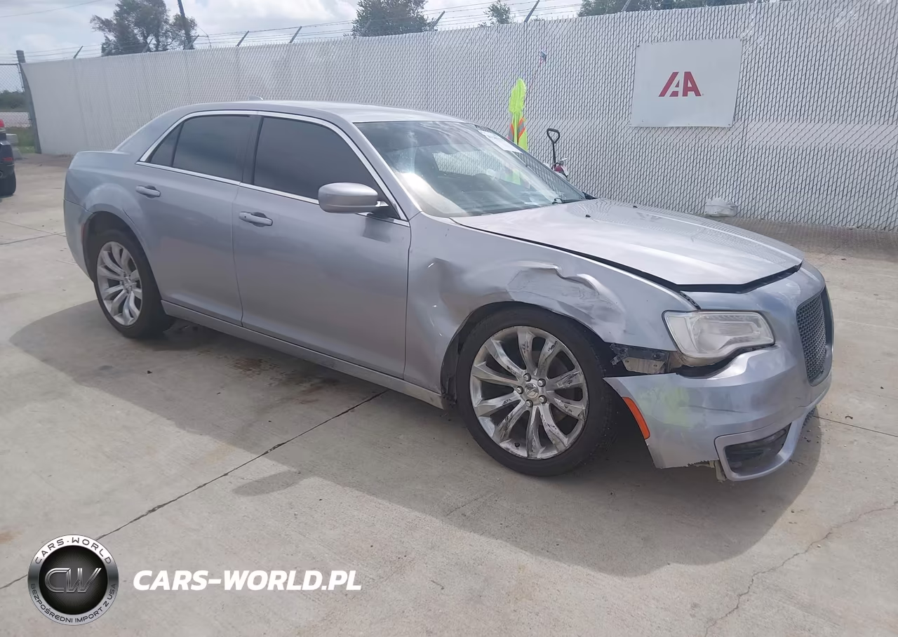2016 Chrysler 300 Limited