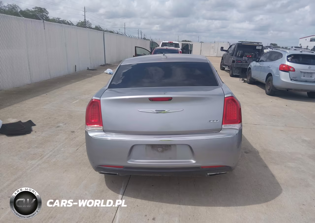 2016 Chrysler 300 Limited VIN:2C3CCAAG3GH313687 - 16