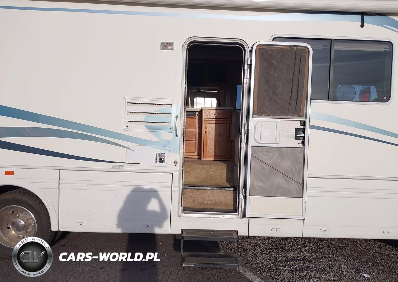 2001 National Rv Sea View VIN:1FCNF53SX10A17307 - 5