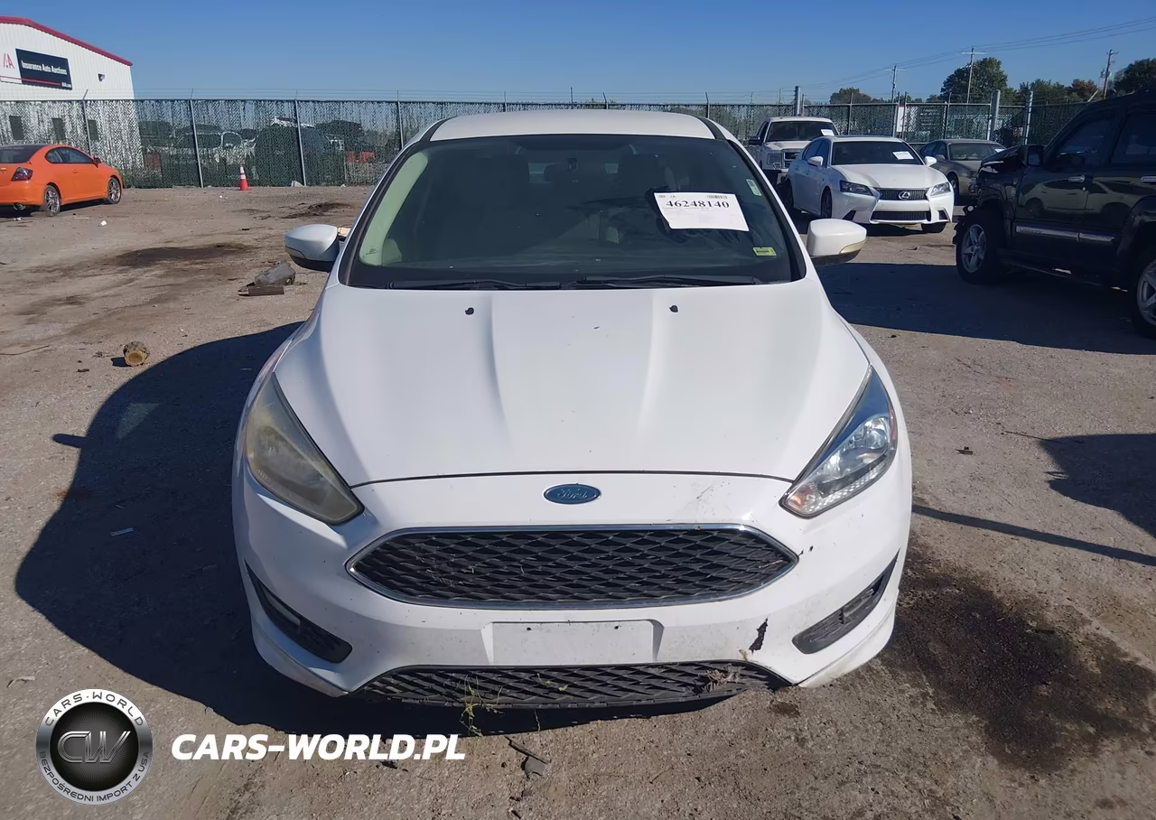 2015 Ford Focus Se VIN:1FADP3F28FL313835 - 6