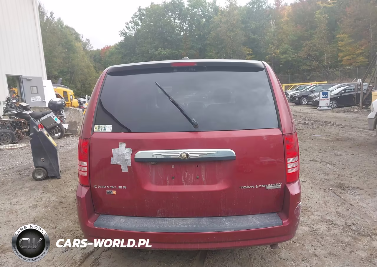 2010 Chrysler Town & Country New Lx VIN:2A4RR2D11AR456280 - 6