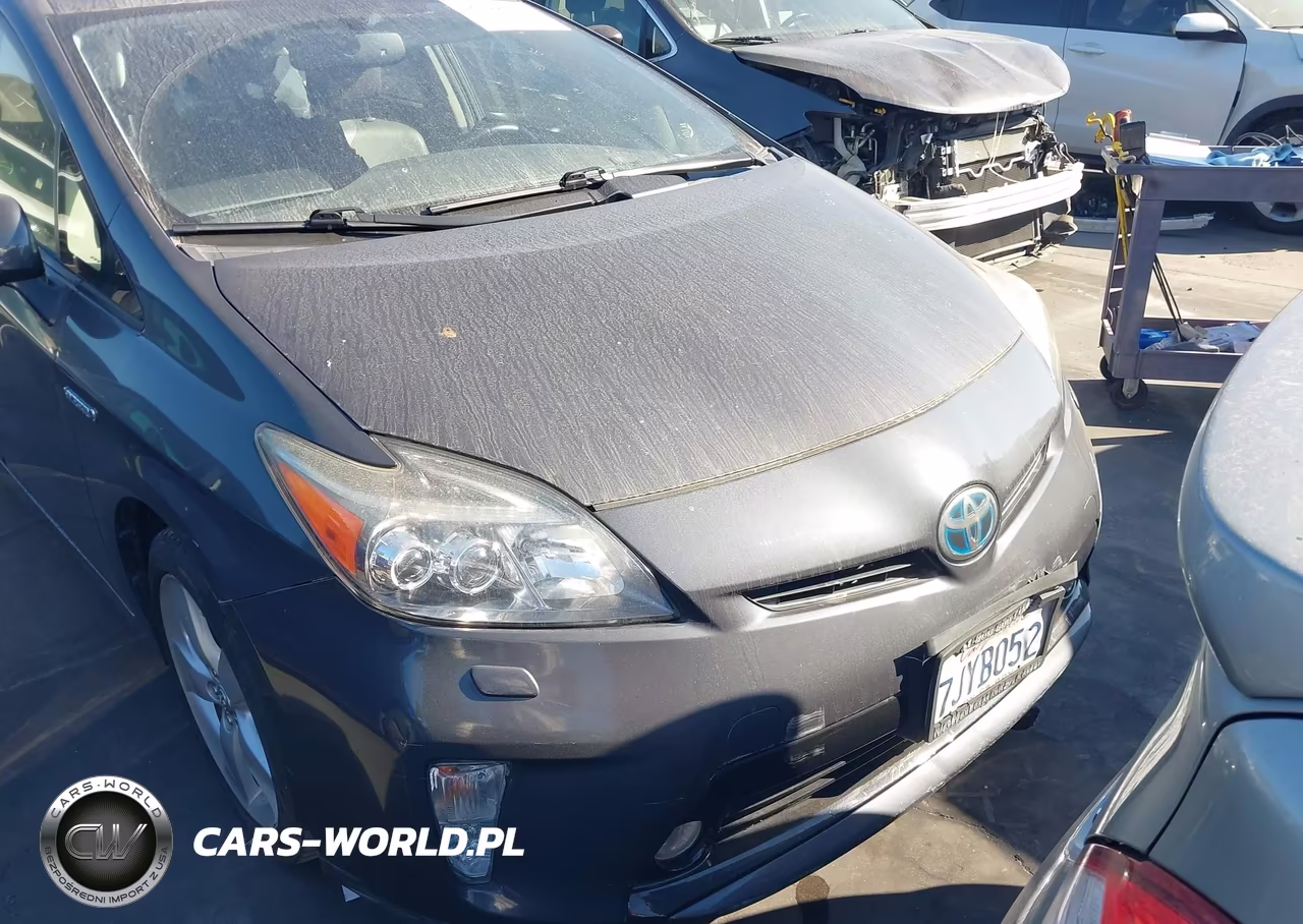 2015 Toyota Prius Five VIN:JTDKN3DU4F1912559 - 12