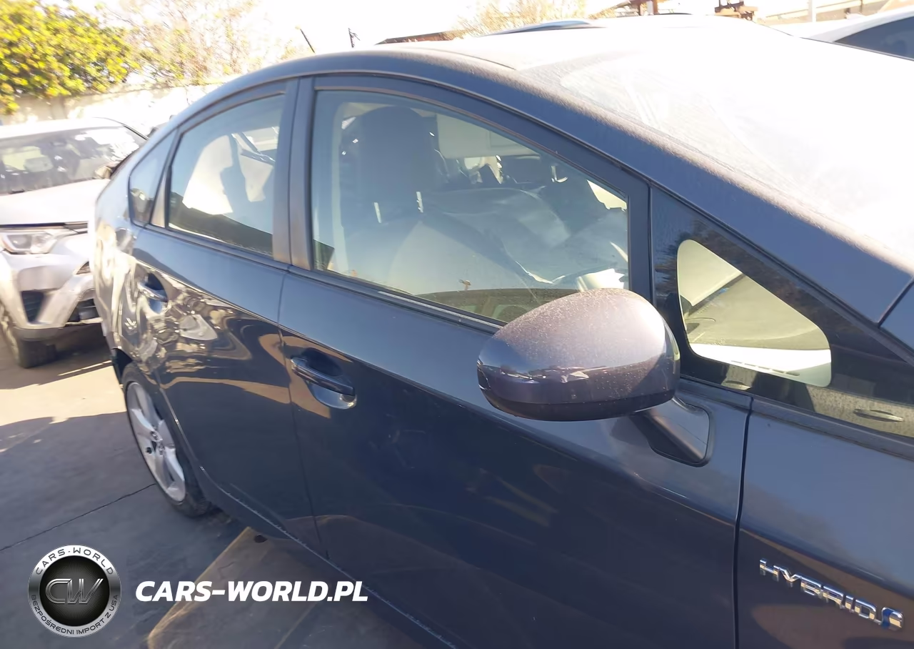 2015 Toyota Prius Five VIN:JTDKN3DU4F1912559 - 13